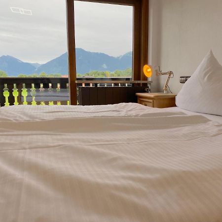 Grosszuegige Ferienwohnung Am Tegernsee Mit Suedbalkon Und Wallbergblick 巴特维塞 外观 照片