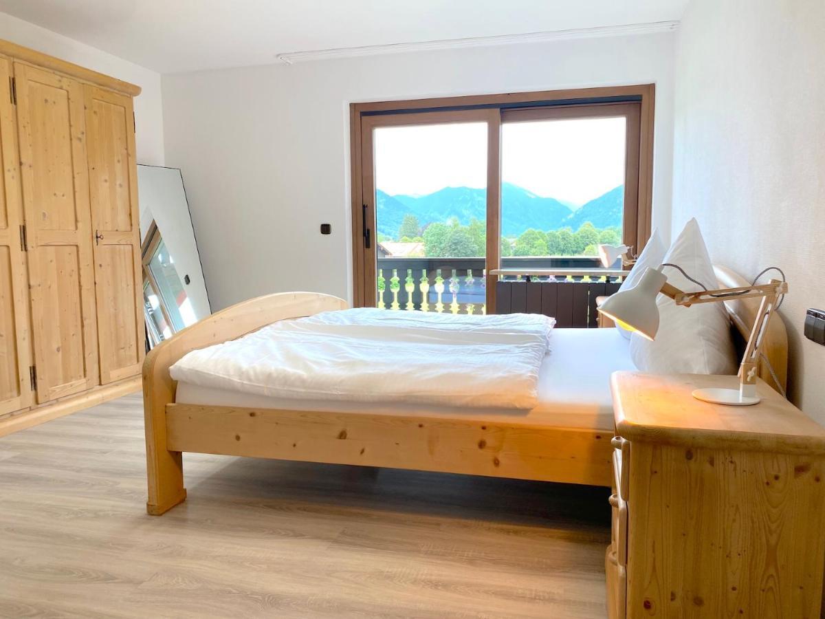 Grosszuegige Ferienwohnung Am Tegernsee Mit Suedbalkon Und Wallbergblick 巴特维塞 外观 照片